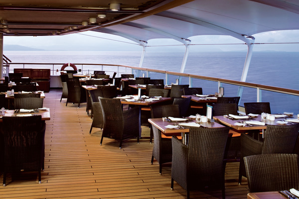 Seabourn Odysee Class - The Colonnade 1.jpg